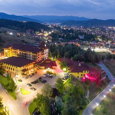Grand Hotel Velingrad Bagian luar foto Aerial view of the town